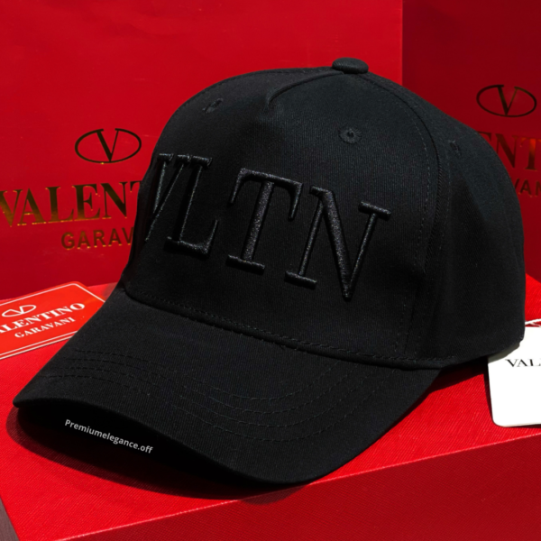 Copie VLTN  BLACK BLACK