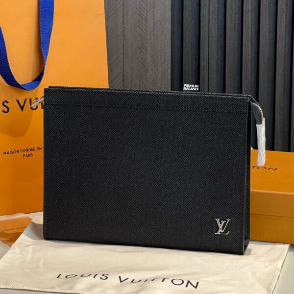 LV POCHETTE A MAIN 1BY1